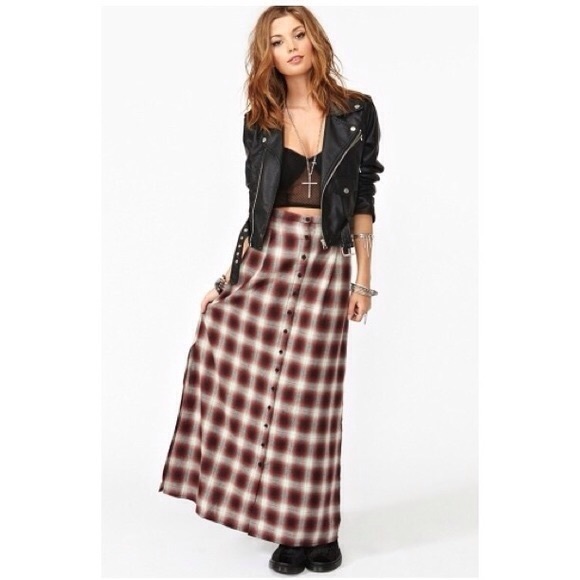 UNIF Dresses & Skirts - 👊🏼UNIF Nevermind Plaid Skirt